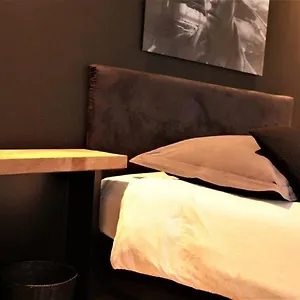 Bed & Breakfast Accademia00 Maastricht