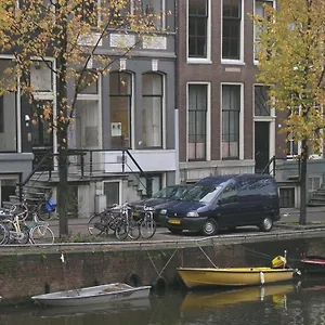 Bed & Breakfast Singel 100 Amsterdam